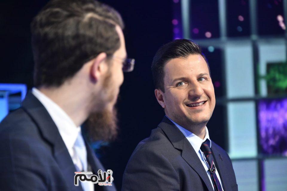 المغربي  يوسف العزوزي  يفوز بلقب الموسم الحادي عشر   من نجوم العلوم