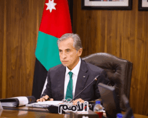 حسان: الحياة يجب أن تستمر بطبيعتها في الأردن .. ومخزوننا آمن