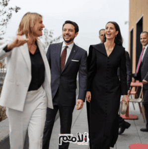 ولي العهد ينشر صوراً من “برنامج عمله” في فرنسا
