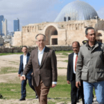 ماذا قال الرئيس الألباني عن المدرج الروماني وجبل القلعة؟