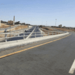 وزارة الأشغال: 1.4 مليون دينار لإنارة طريق ممر عمان التنموي