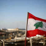 لبنان يطلب مغادرة السفير الإيراني ويستدعي سفيره من طهران
