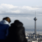 إيران تدرس مقترح وقف الحرب وترامب يقول إن طهران تريده