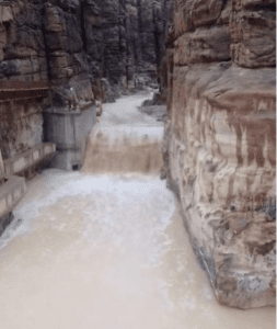 أودية الجنوب تمتلئ بمياه السيول