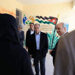 رئيس الوزراء يتفقد مؤسسات ومنشآت في إربد وعجلون