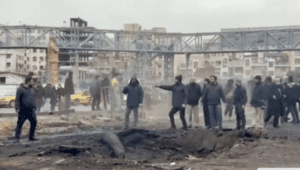 13 يوماً من الحرب .. إسرائيل تضرب أصفهان وصفارات تدوي بتل أبيب