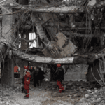 إيران تطلق دفعة صواريخ جديدة .. وإسرائيل تقصف تبريز وكرمان