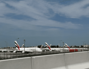 استئناف بعض الرحلات الجوية في مطار دبي