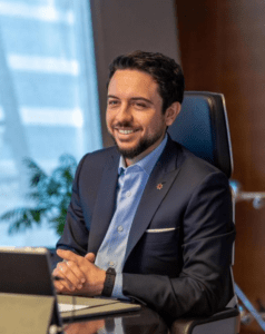 ولي العهد يبدأ اليوم زيارتي عمل إلى قطر والبحرين