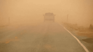 تجدد موجة الغبار خلال الساعات المقبلة واستمرار تأثيرها حتى الأحد