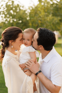 ولي العهد يهنئ الأميرة رجوة بعيد ميلادها: كل عام وأنتِ رفيقة العمر