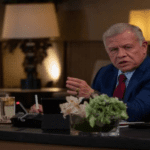 الملك يلتقي رؤساء وزراء ومسؤولين سابقين لبحث التطورات الإقليمية