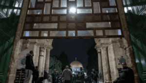 وزير الاوقاف: فتح أبواب الأقصى جاء بفضل جهود الأردن