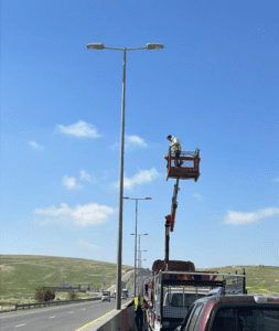 إضاءة ممر عمّان التنموي باستخدام الطاقة الشمسية بكلفة 1.4 مليون دينار