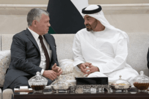 الملك يؤكد دعم الأردن لجميع إجراءات الإمارات لحماية أمنها وسيادتها