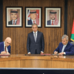 حسان يشهد توقيع أول اتفاقية استثمار لإنتاج الأمونيا الخضراء في الأردن