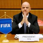 إصابة رئيس الاتحاد الدولي لكرة القدم بكورونا