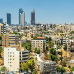 طقس معتدل الحرارة في أغلب المناطق حتى الثلاثاء