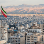 إيران: الدبلوماسية والدفاع لا ينفصلان وسنتصدى للعقوبات الأميركية