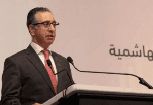 القضاة: ممرات بديلة بحال إغلاق باب المندب والوضع مطمئن حتى الآن