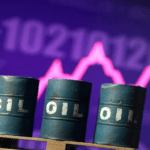 النفط يتخطى الـ100 دولار بعد تبادل الضربات الأميركية الإيرانية في “هرمز”